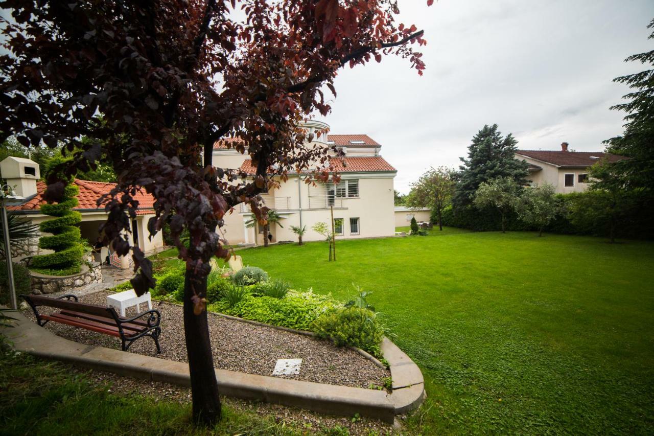 Apartments Villa Majda Matulji Εξωτερικό φωτογραφία